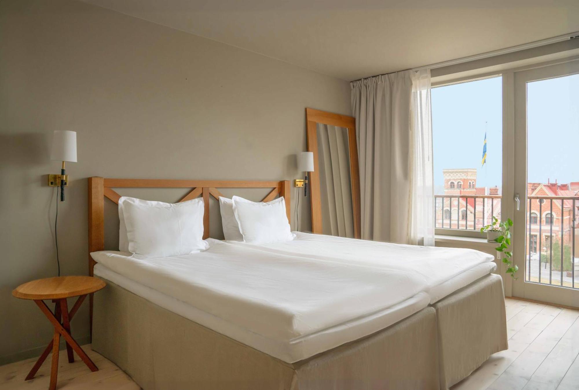 Hotel J, Stockholm, A Member Of Design Hotels Nacka Luaran gambar